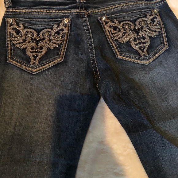 Capris - Picture 4 of 4